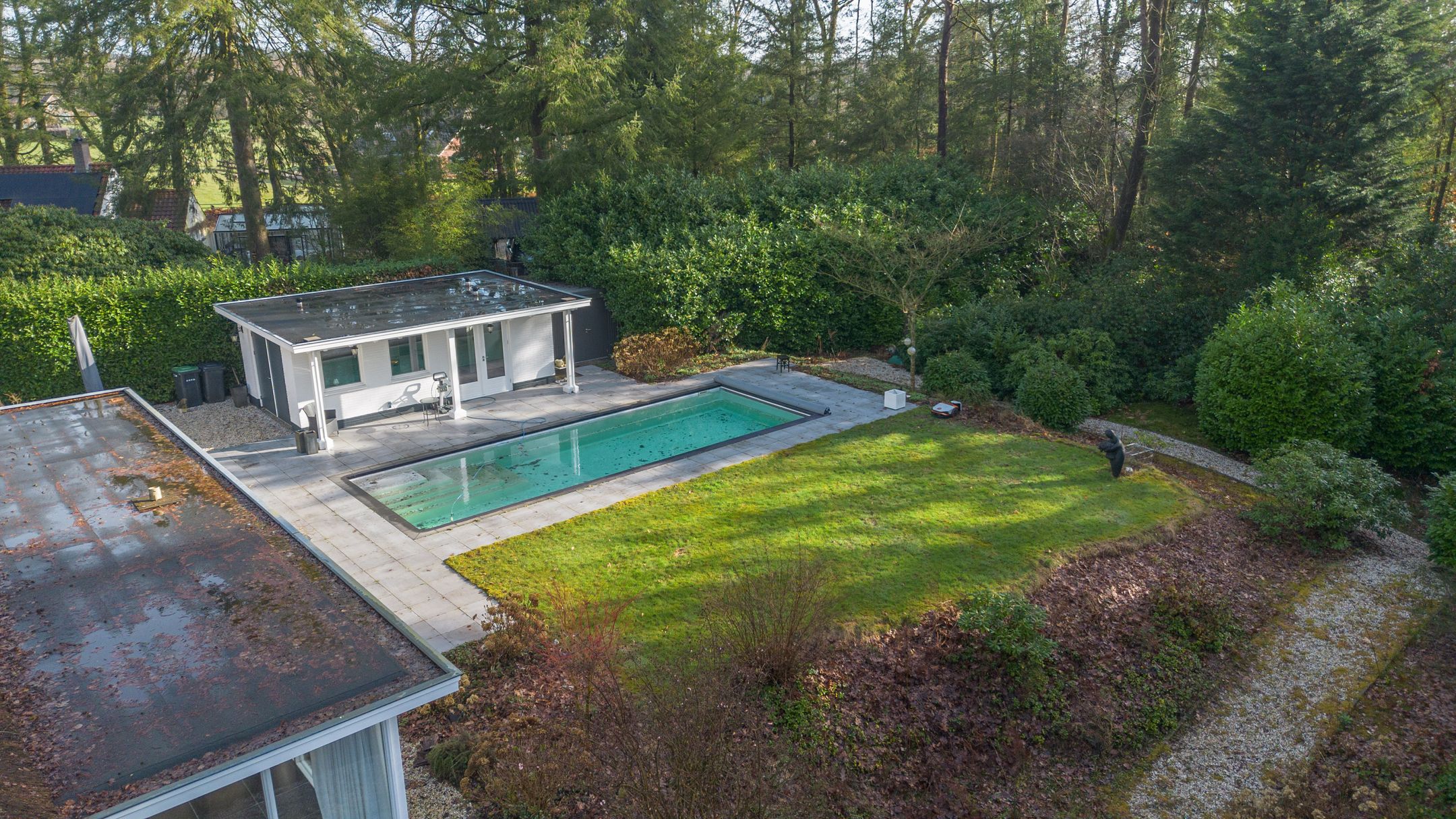 Spacious detached villa with heated swimming pool on large private plot in Heerde — 39