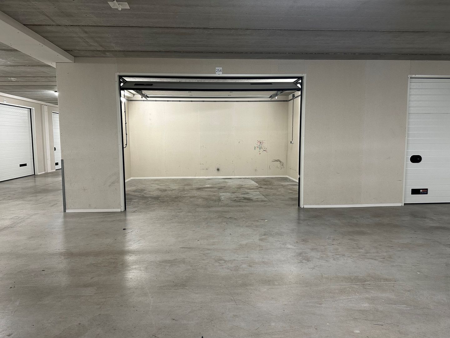 Bekijk foto 3 van Westbaan 350-C23