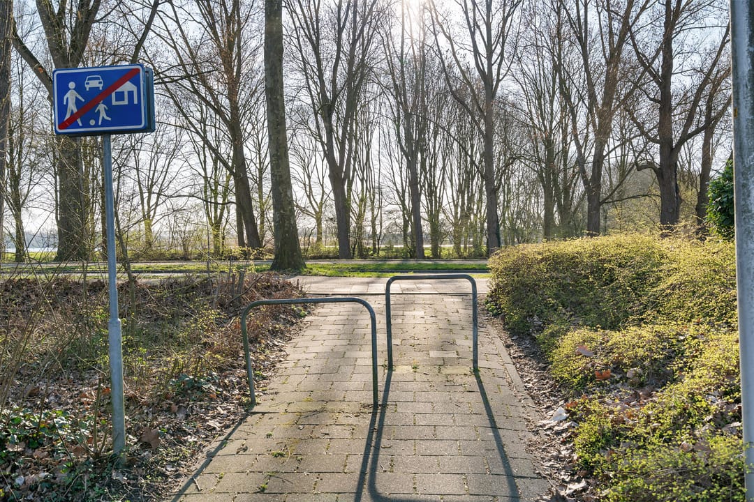 Photo 38 of Helmhof 32