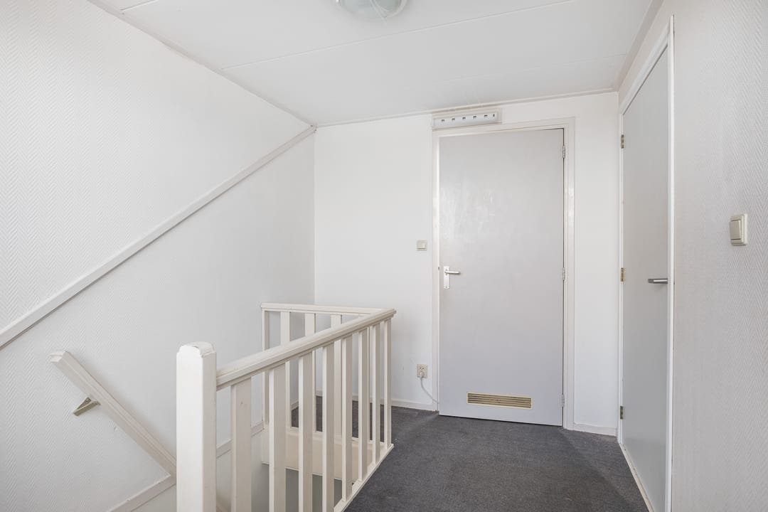 Photo 22 of Vincent van Goghstraat 52