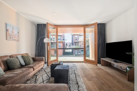 Raaksje 25 tertiary image