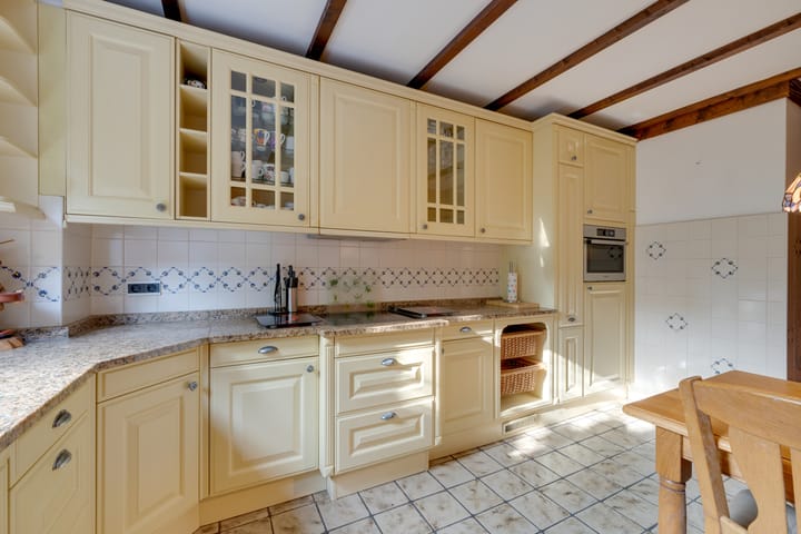 Photo 2 of Moerasvaren 54