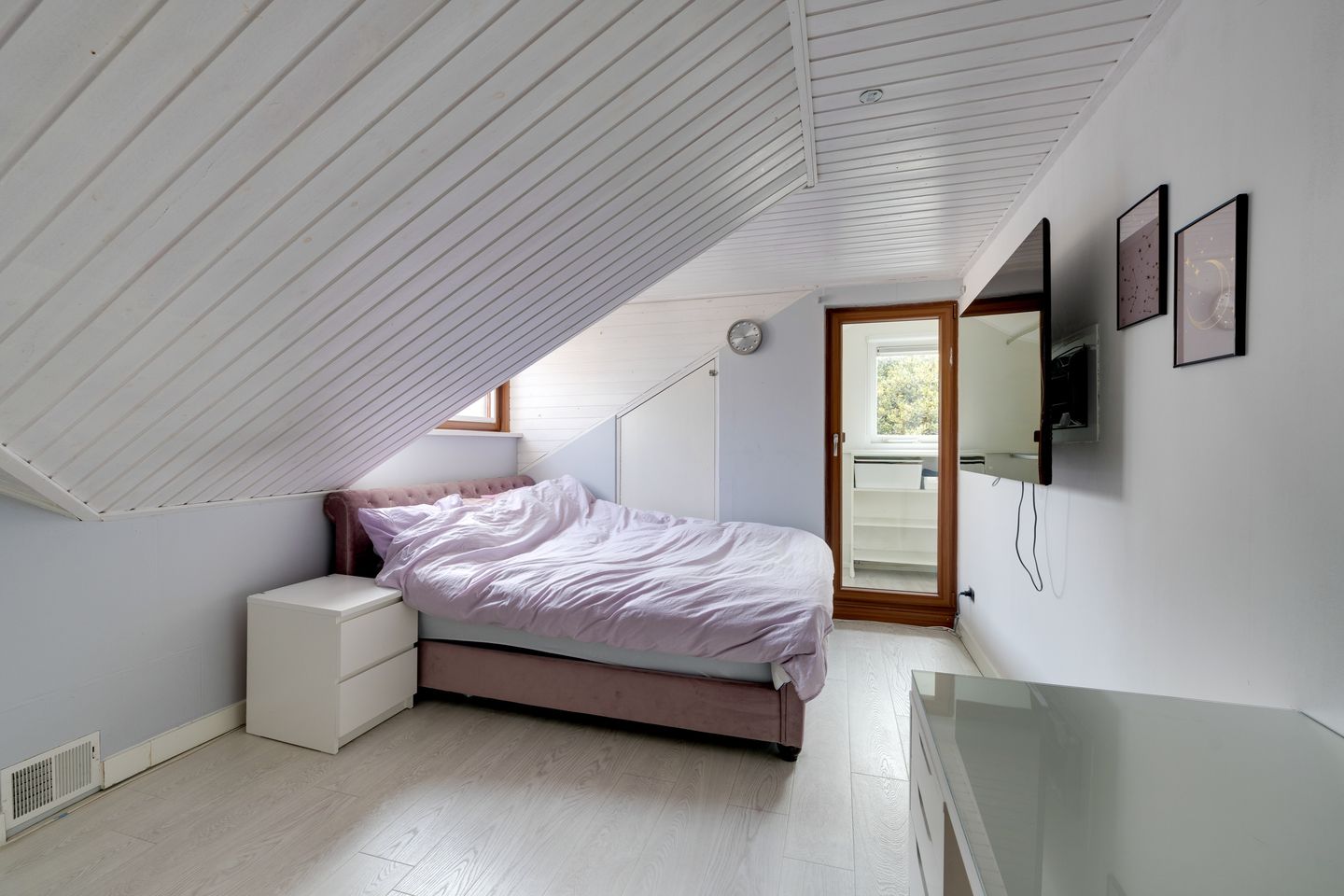 Photo 59 of Moerasvaren 54