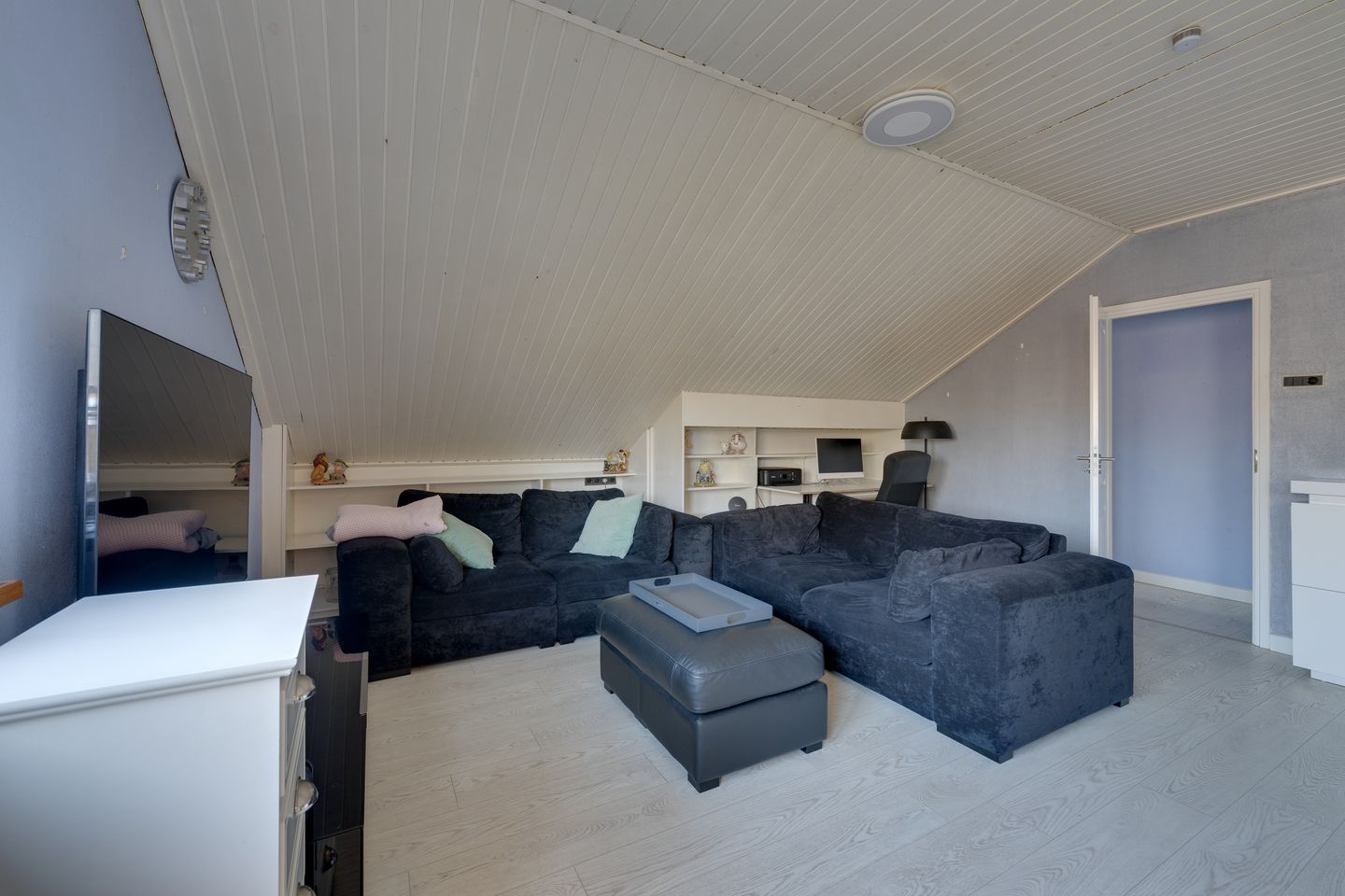 Photo 49 of Moerasvaren 54