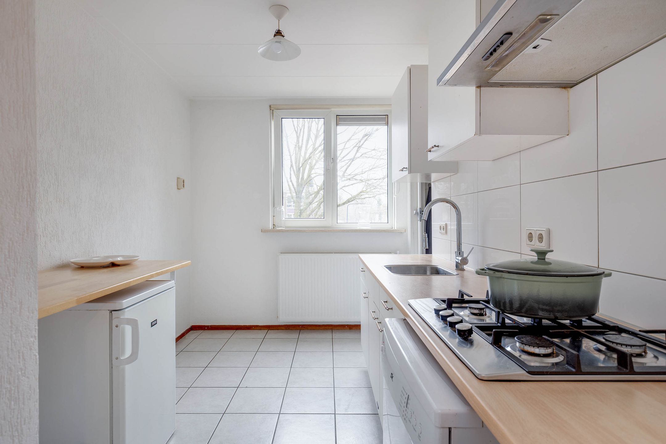 Spacious corner apartment with two balconies near Sittard city center — 20