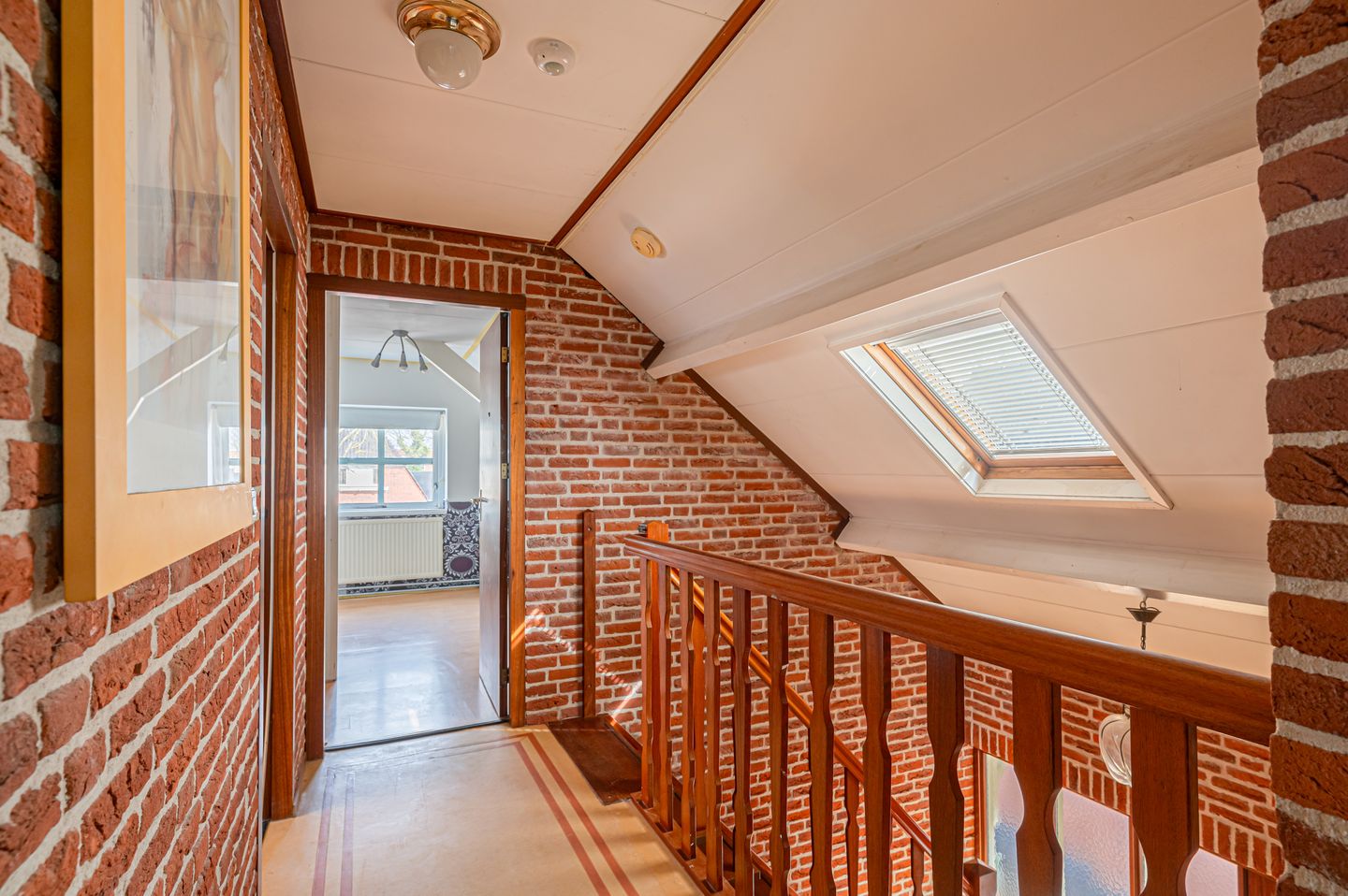 Photo 35 of Nassaustraat 56
