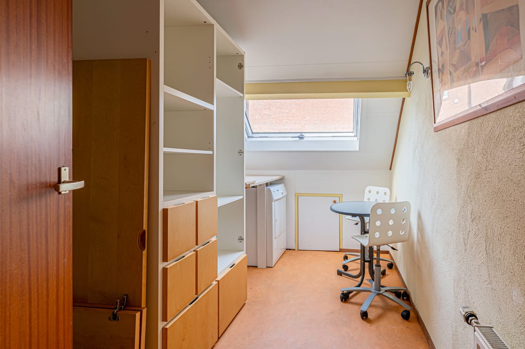 Photo 43 of Nassaustraat 56