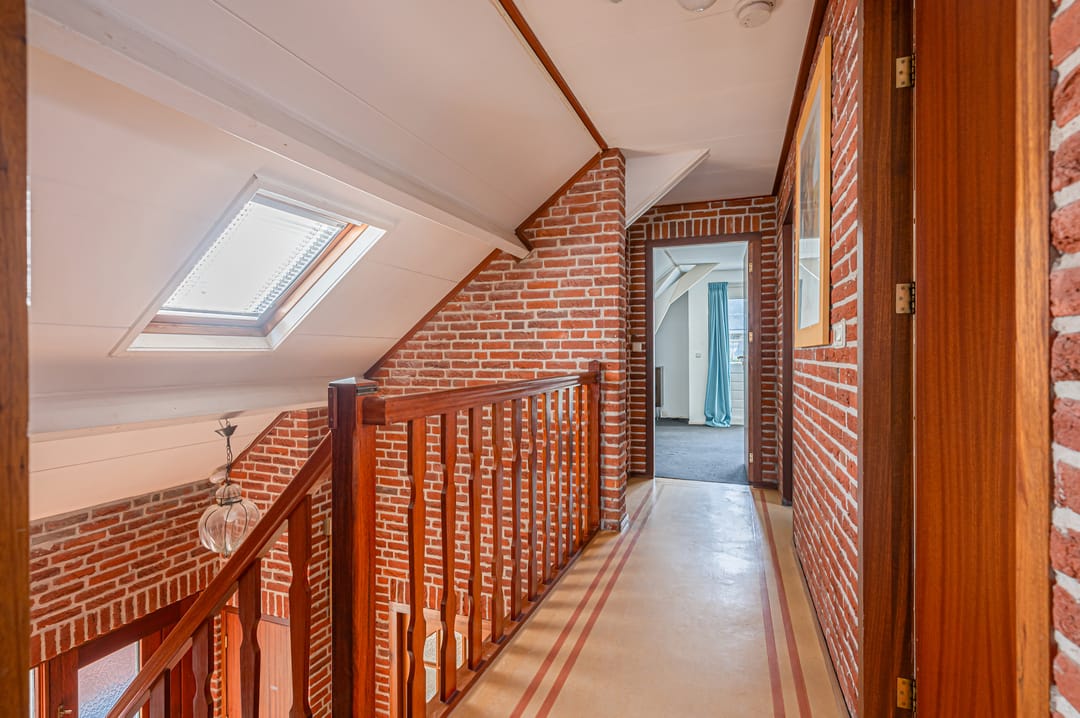Photo 32 of Nassaustraat 56