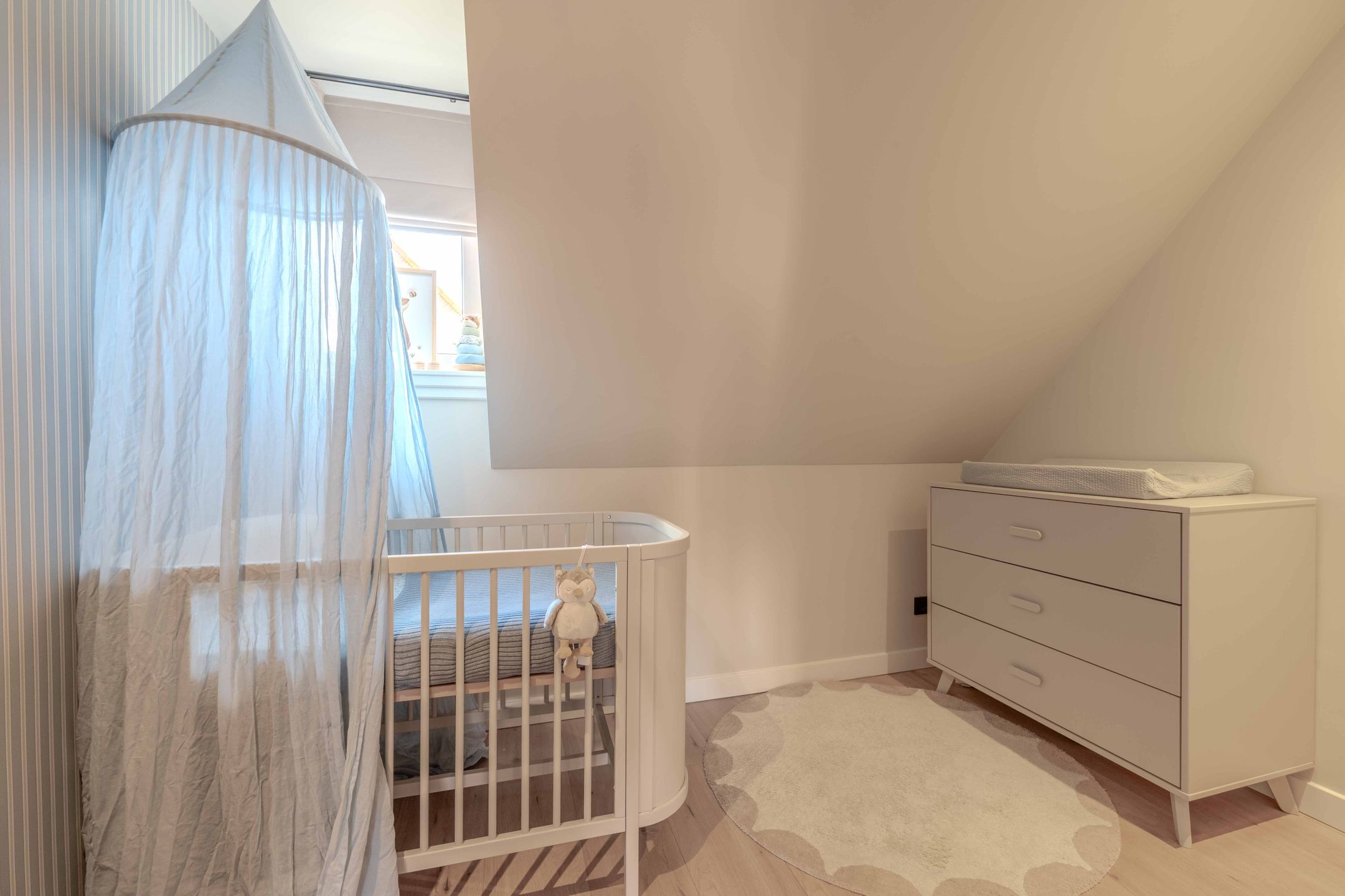 Modern living with character in Valkenburg (ZH) — 32