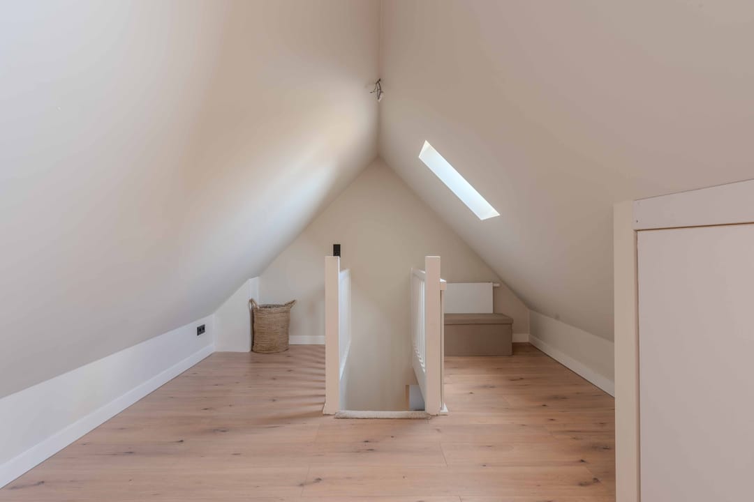 Modern living with character in Valkenburg (ZH) — 42