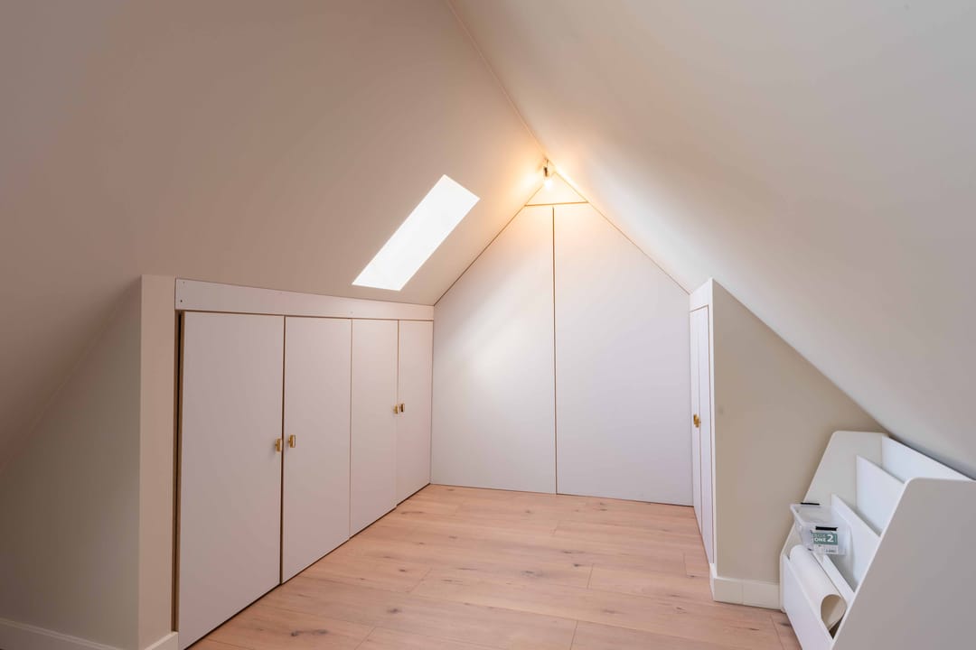 Modern living with character in Valkenburg (ZH) — 43