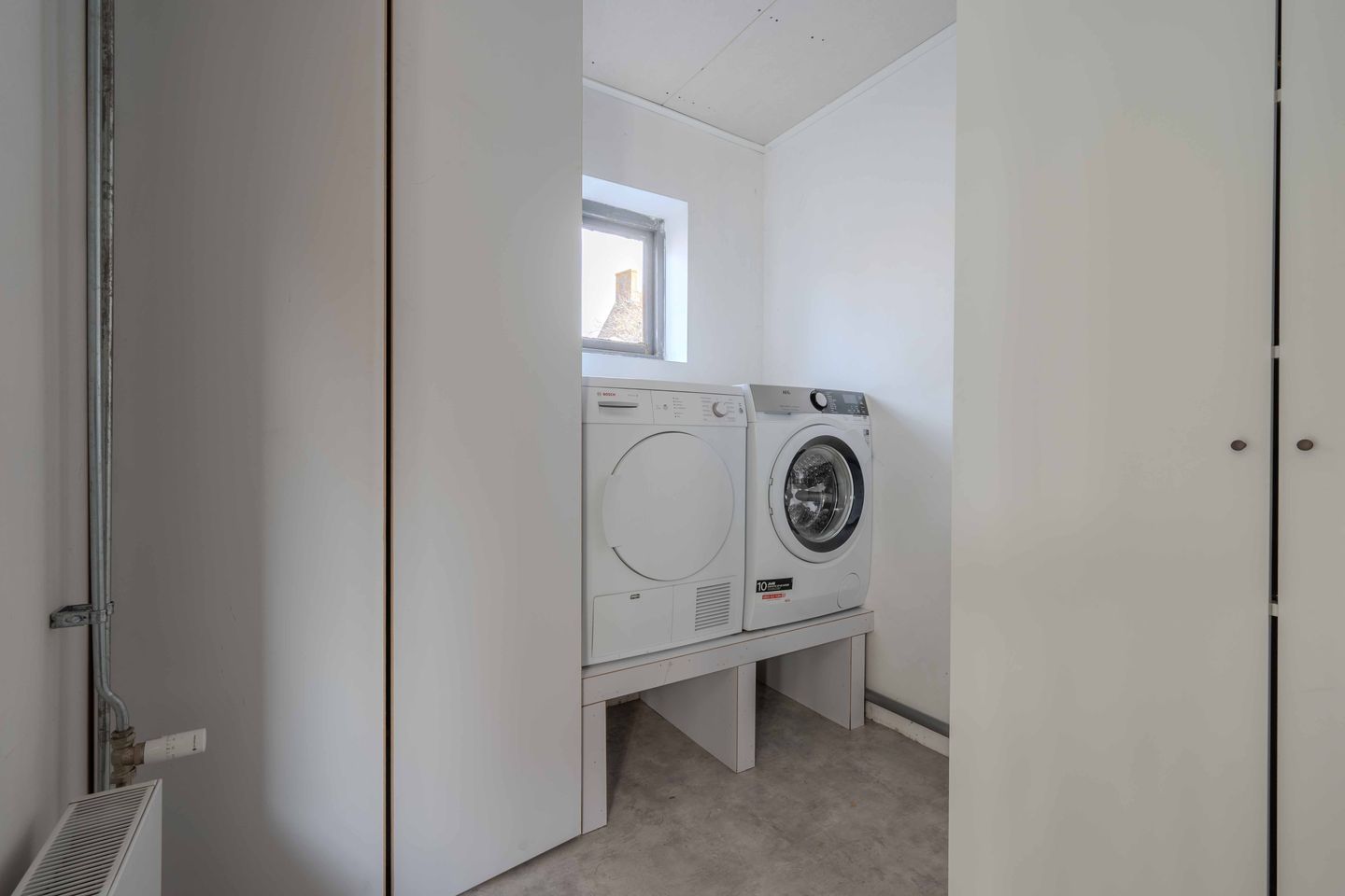 Modern living with character in Valkenburg (ZH) — 45