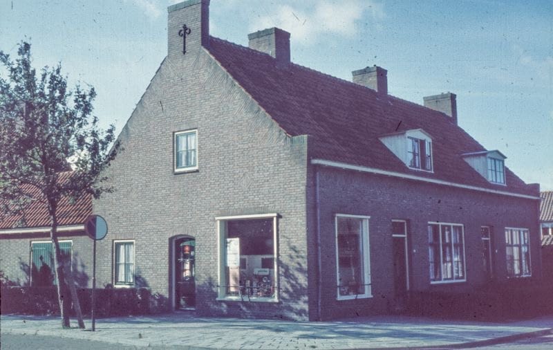 Modern living with character in Valkenburg (ZH) — 48