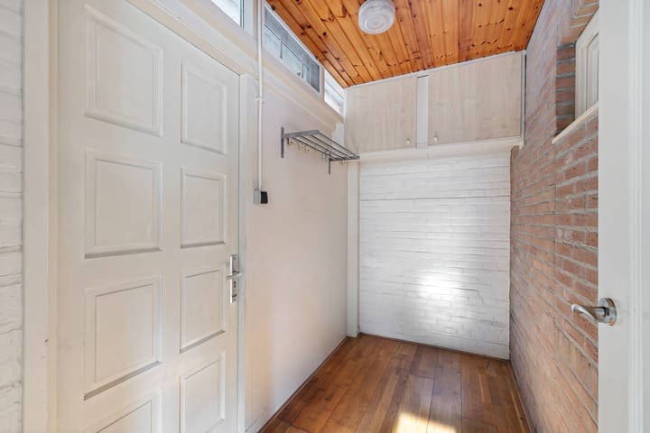 Tussenwoning te koop: Molenweg 35, Nieuwehorne