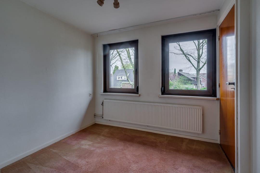 Spacious detached villa with large garden in Meuleveld — 28