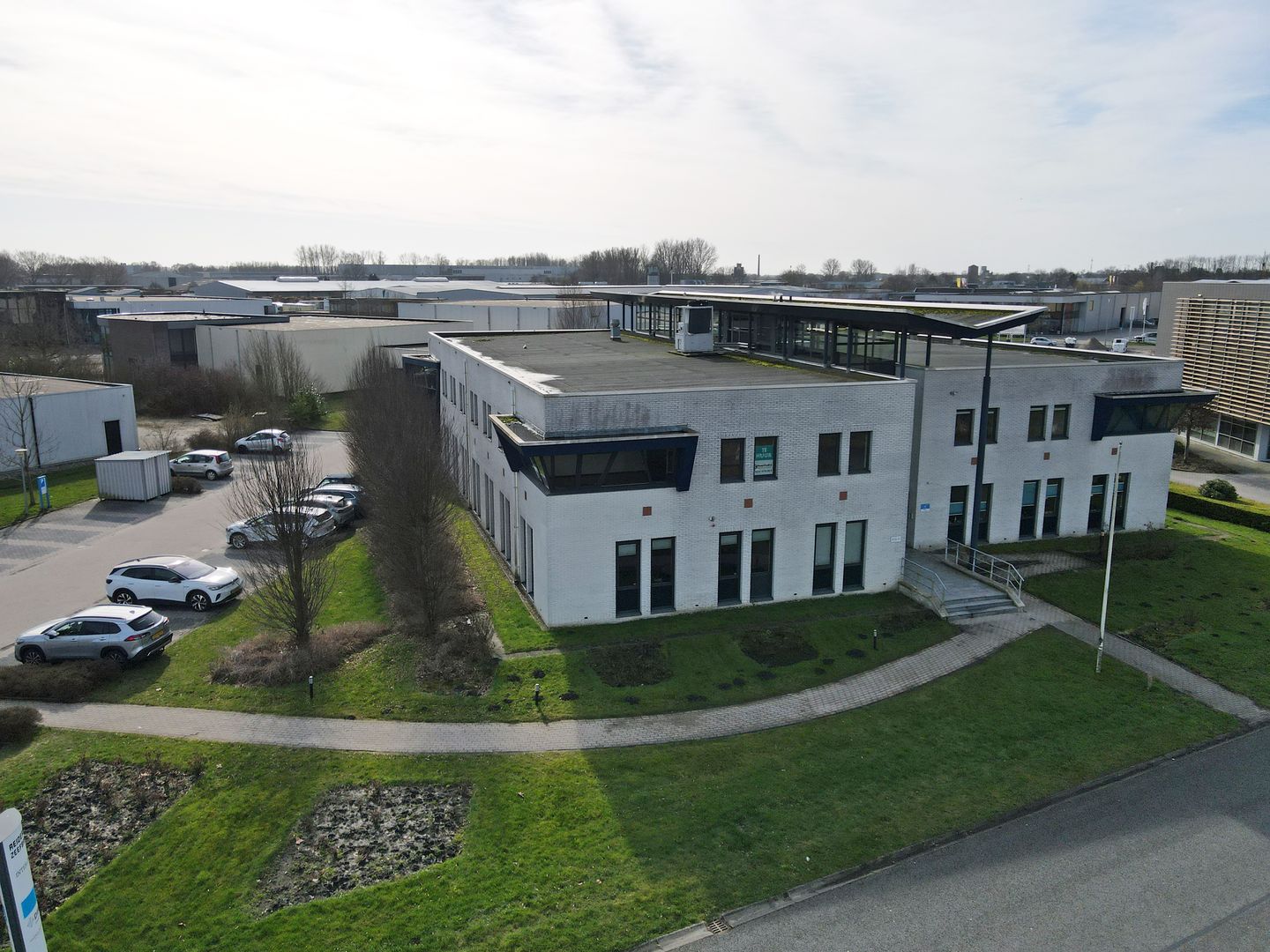 View photo 2 of Zeefbaan 20-A