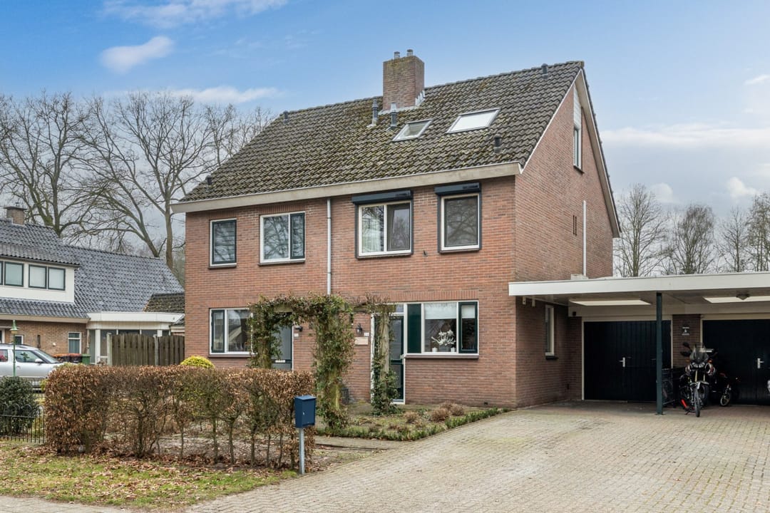 Photo 1 of Van Roijensweg 21-B