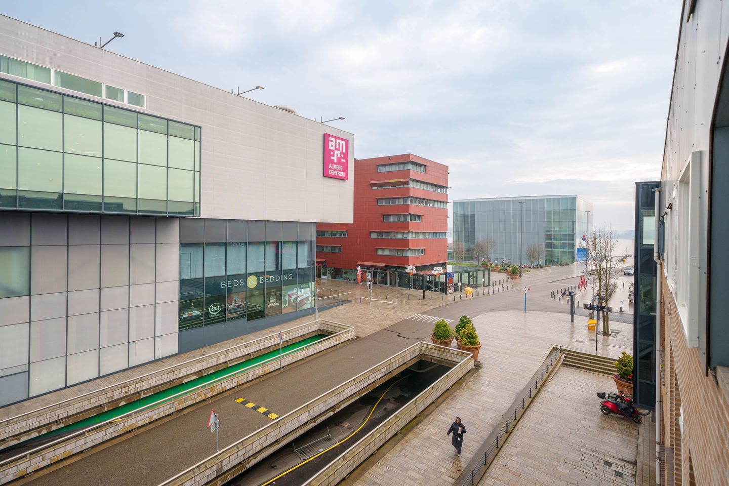 Foto 29 van Flevostraat 76