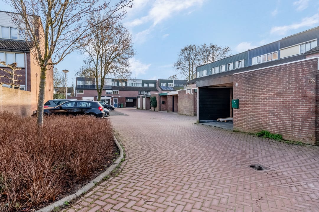 Photo 8 of Neerijnen 70