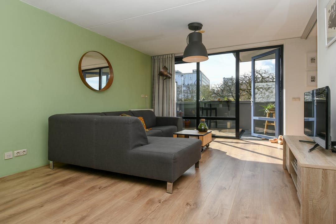 Foto 2 van Leeghwaterstraat 246