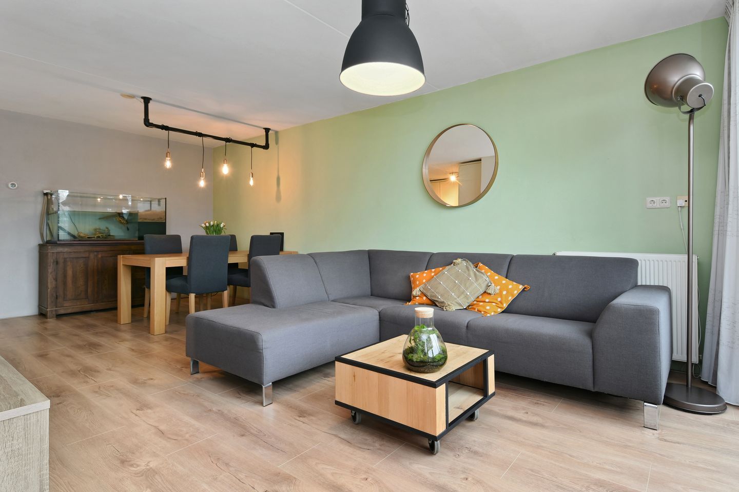 Foto 10 van Leeghwaterstraat 246