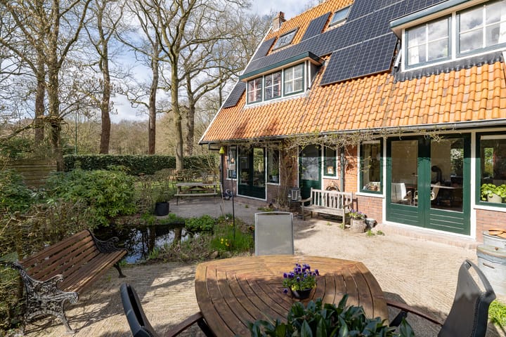 Photo 3 of Eikenlaan 2