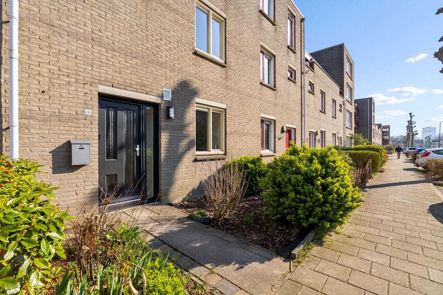 Foto 5 van Basilicumweg 88