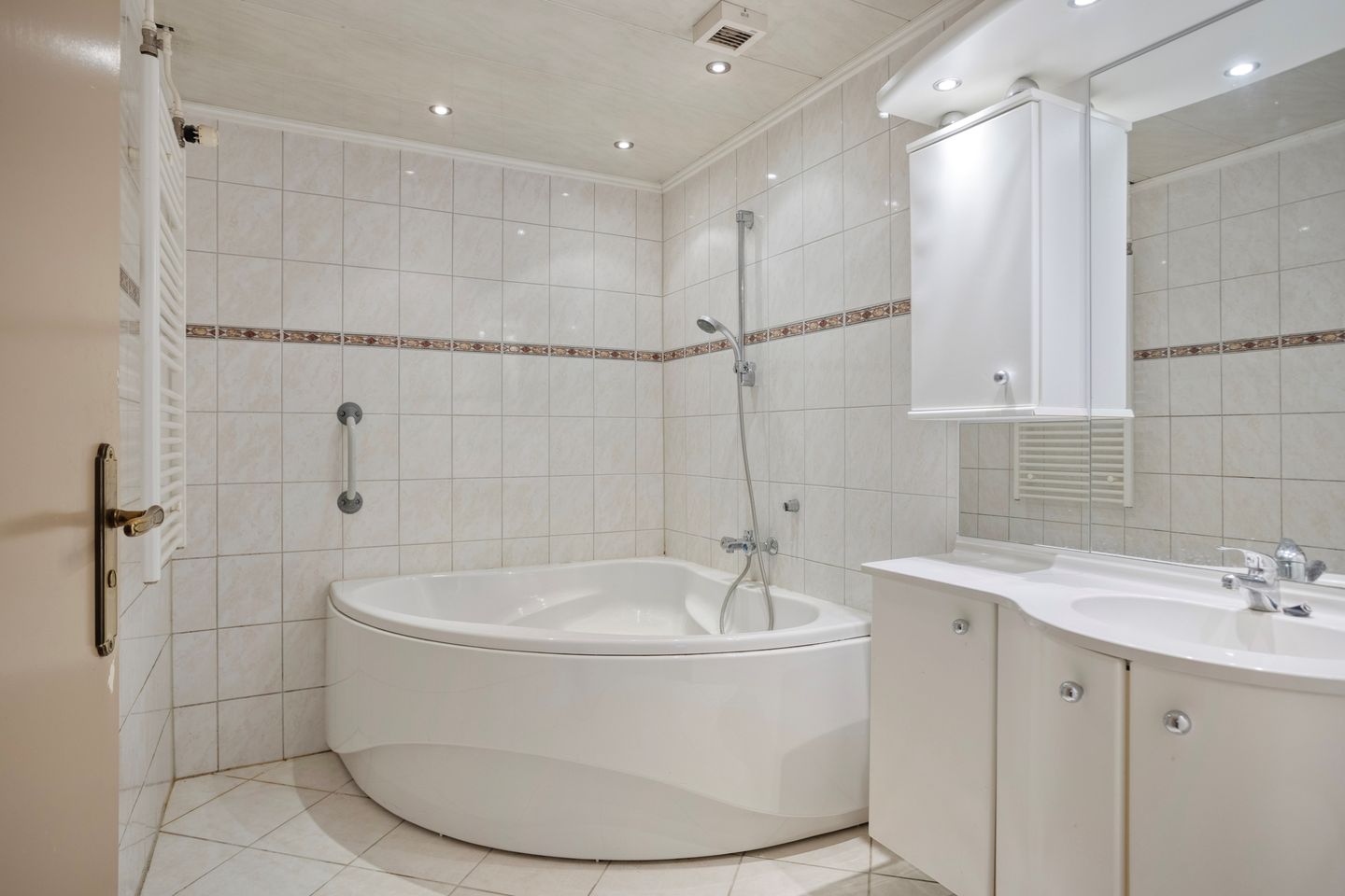 Foto 10 van Kerkhoflaan 30