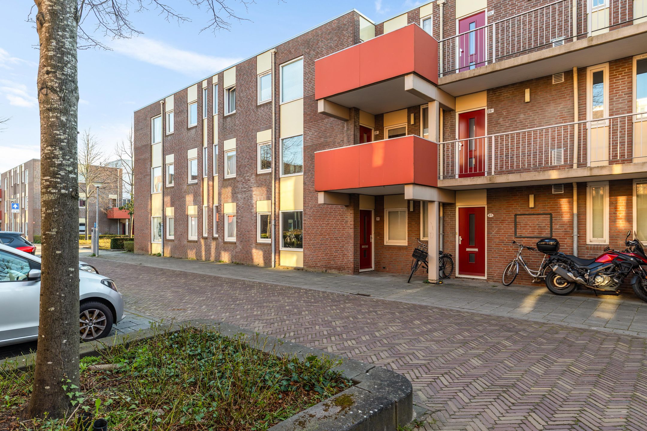 Foto 6 van Bedumerstraat 25