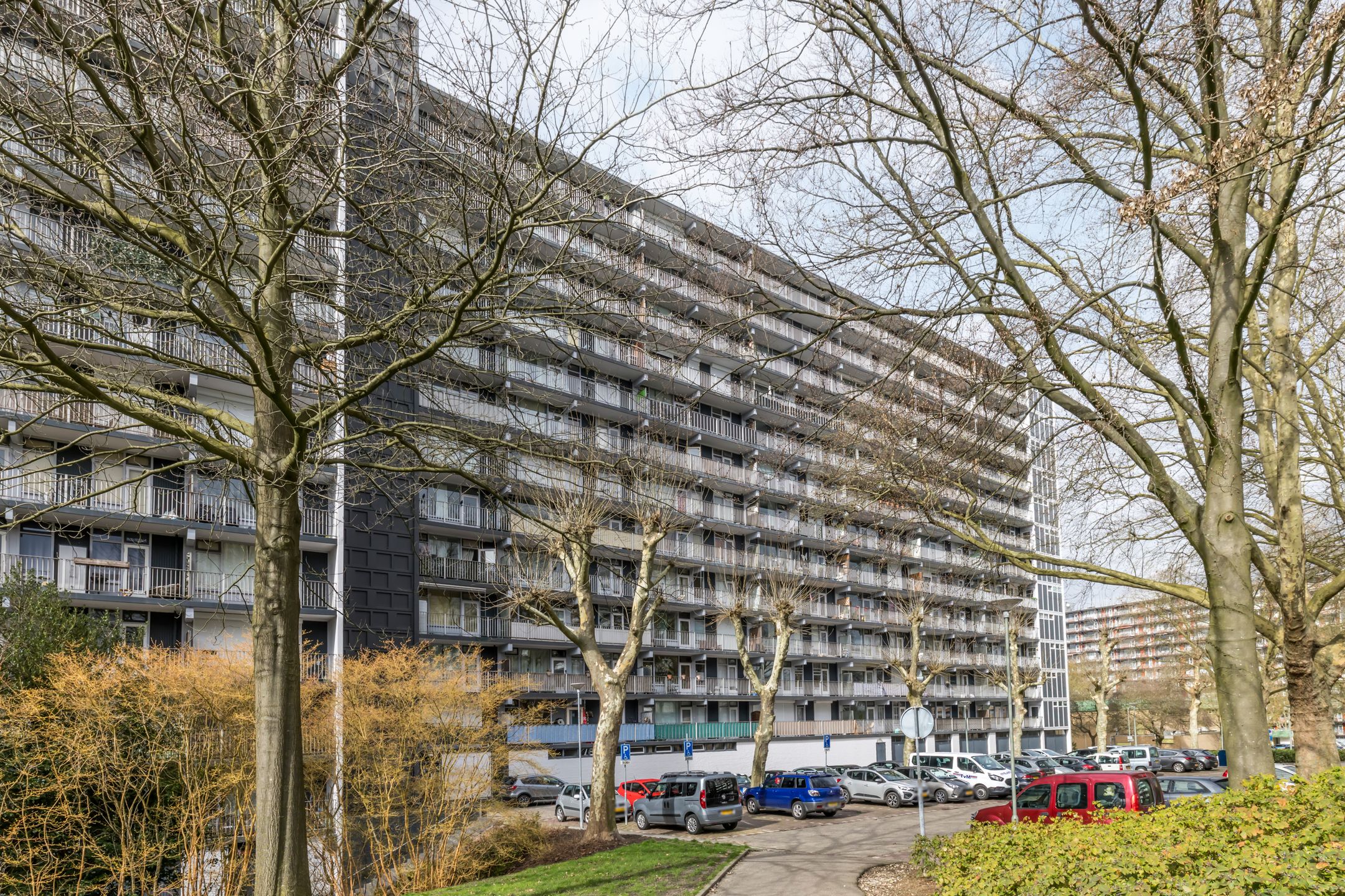 Move-in Ready Apartment on 8th Floor with Panoramic View in Brunssum — 31