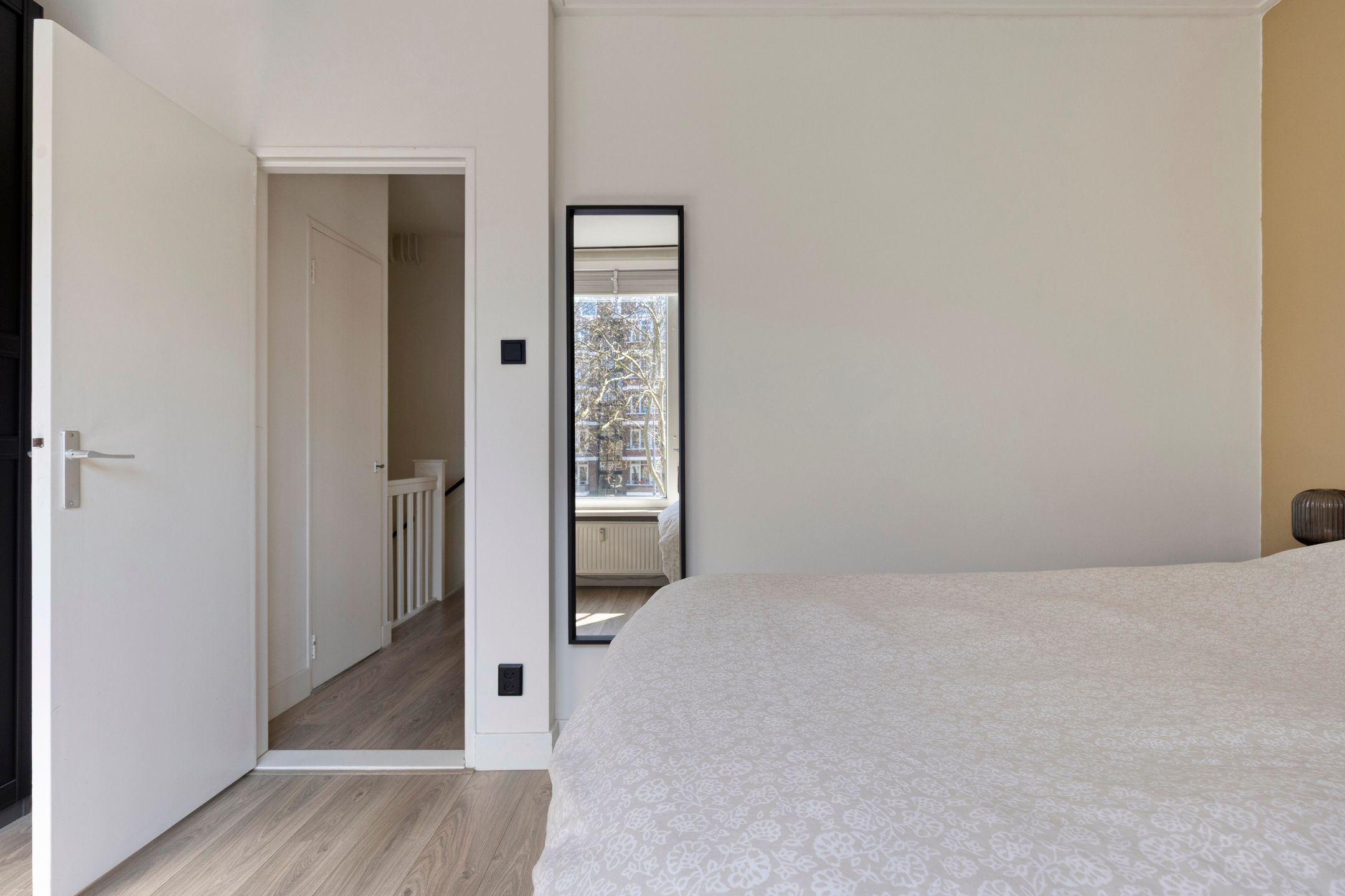 Foto 24 van Bredestraat 47-A