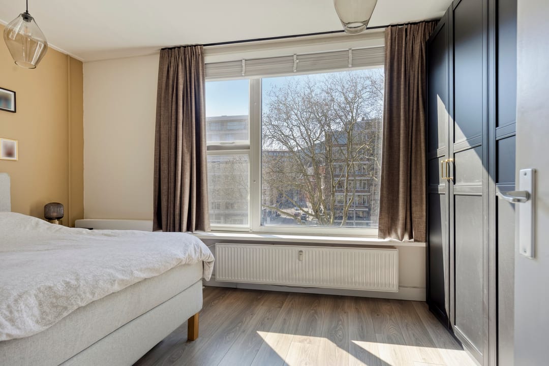 Foto 22 van Bredestraat 47-A