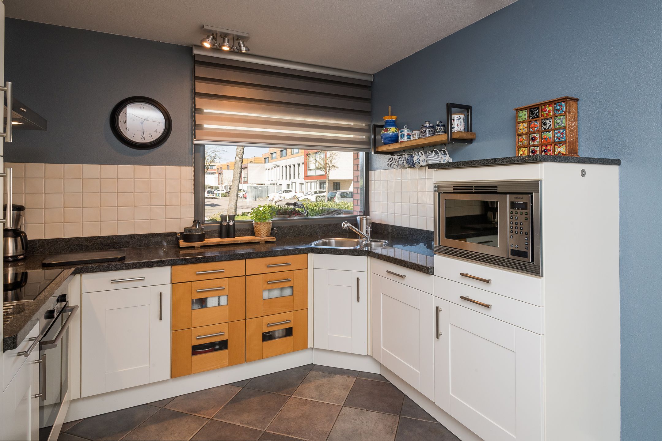 Foto 6 van Burg Van Heugtenlaan 67