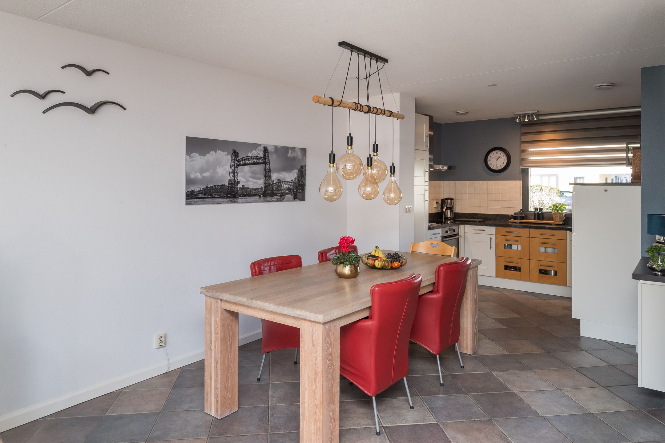 Foto 9 van Burg Van Heugtenlaan 67