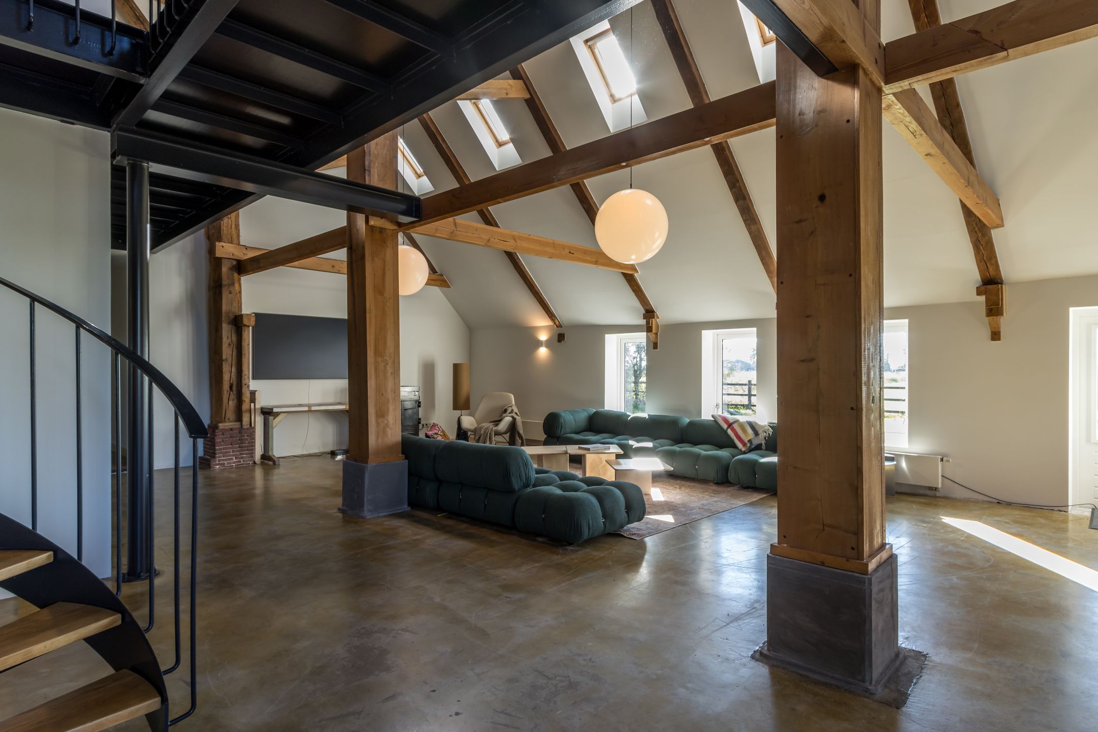 Photo 6 of Communicatieweg West 26