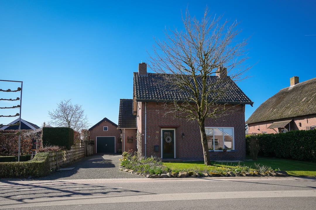Photo 1 of Broeksestraat 38