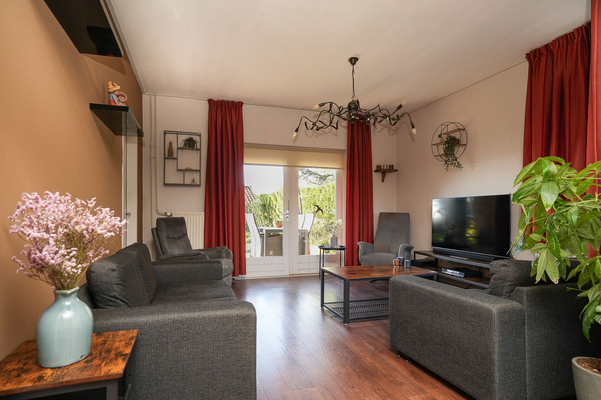 Photo 3 of Broeksestraat 38