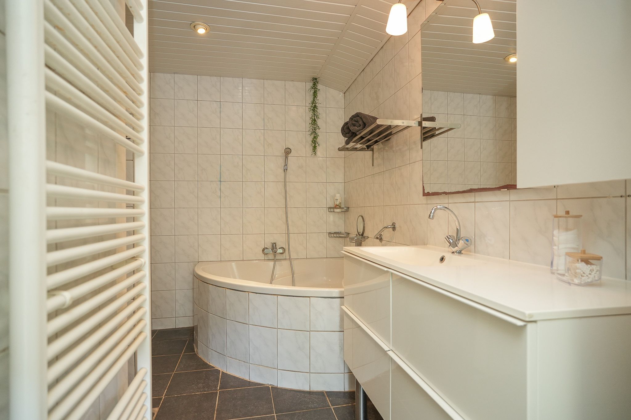 Photo 18 of Broeksestraat 38
