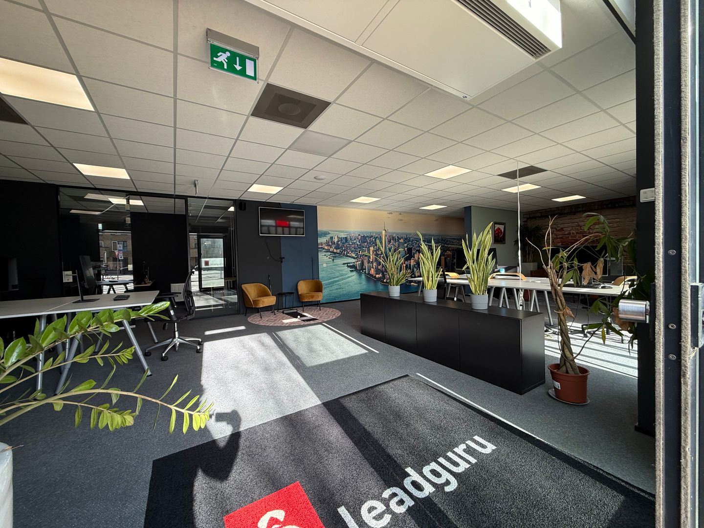 Bekijk foto 3 van Raiffeisenstraat 77