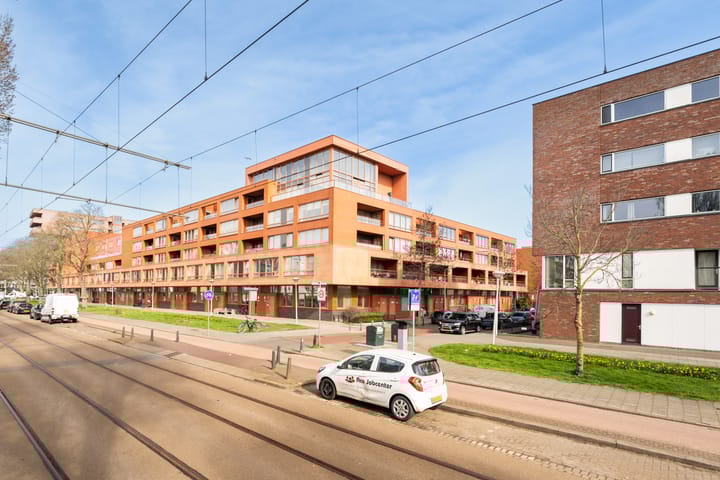 Dedemsvaartweg 472, Den Haag