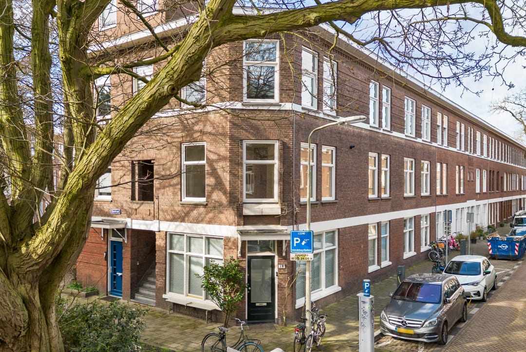 Ruim en duurzaam appartement met karakter in de Haagse Bomenbuurt