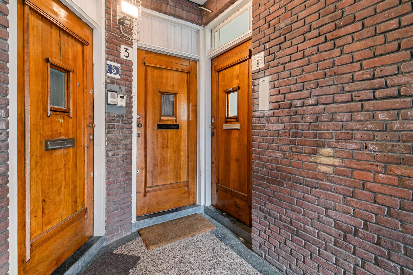 Spacious and Sustainable Apartment with Character in The Hague Bomenbuurt — 19