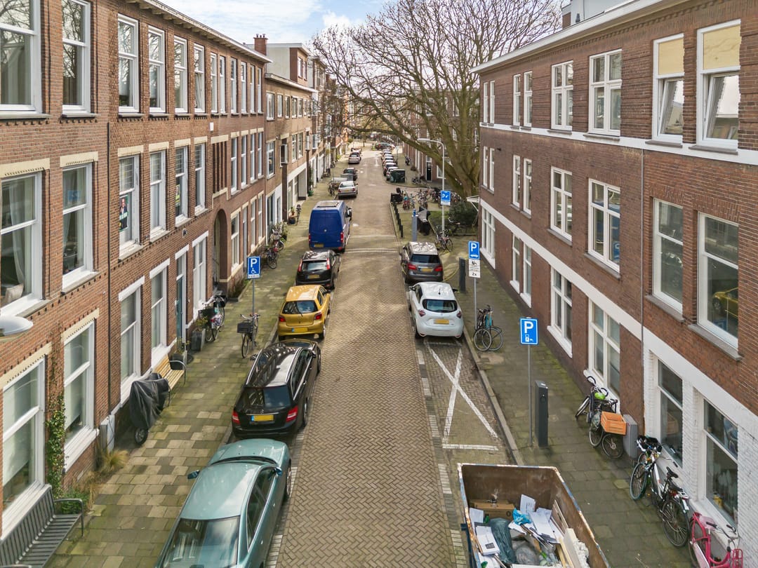 Spacious and Sustainable Apartment with Character in The Hague Bomenbuurt — 22