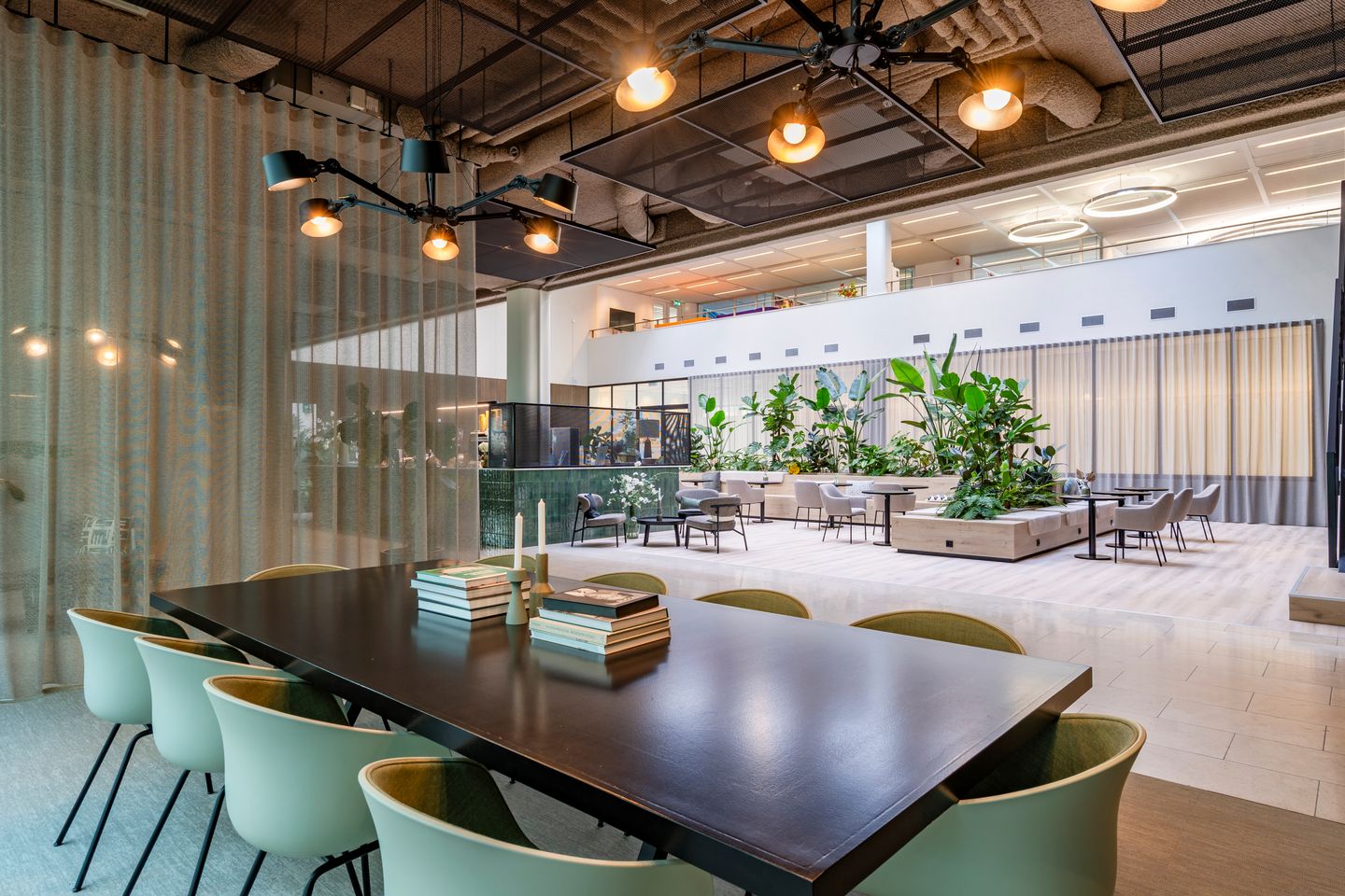 Bekijk foto 4 van Herikerbergweg 35