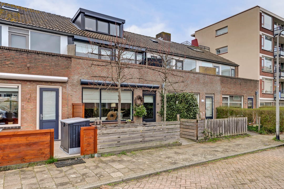 Photo 7 of Boshuysenstraat 36