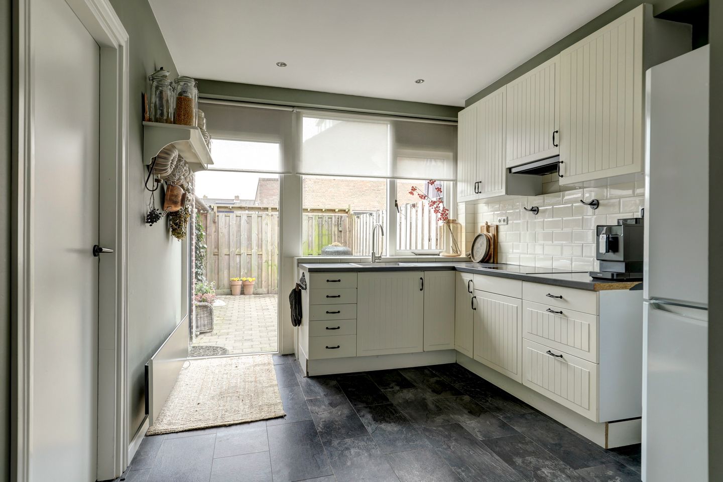 Photo 20 of Boshuysenstraat 36