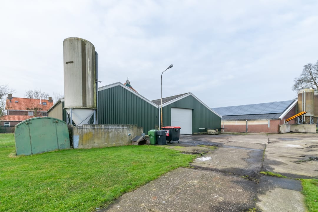 Photo 8 of Zuideinde 33