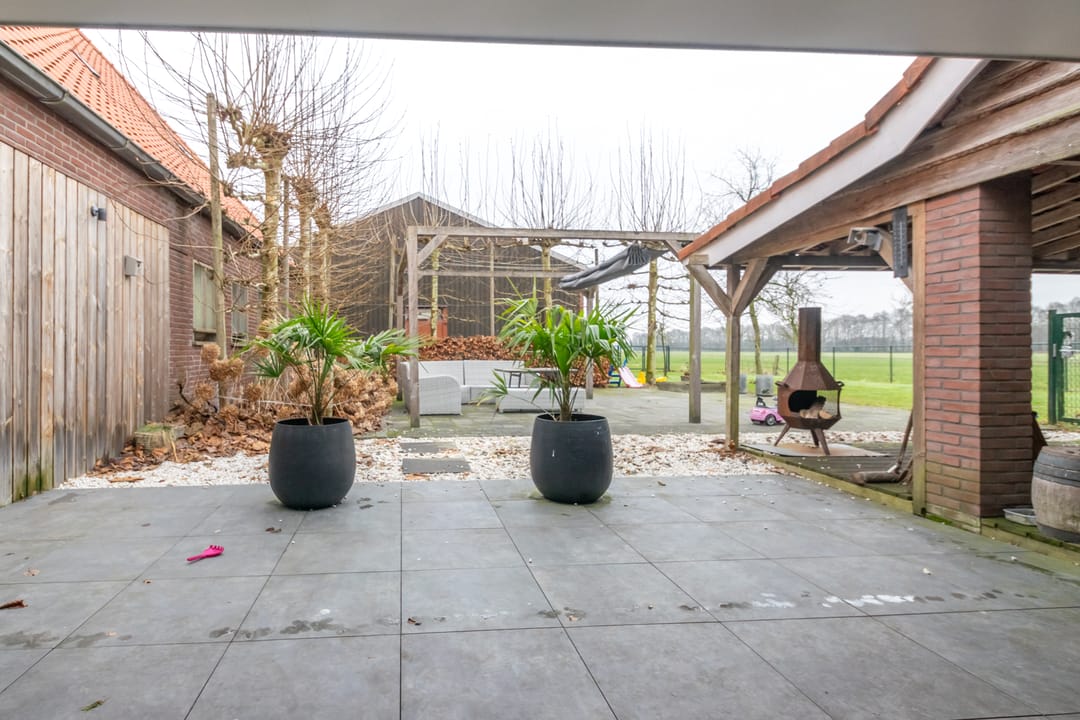 Photo 31 of Zuideinde 33