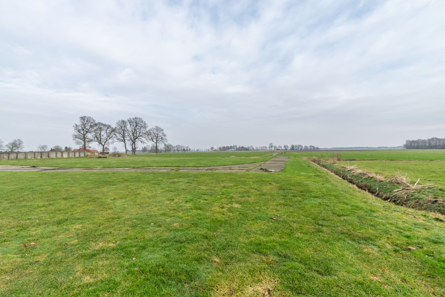 Photo 59 of Zuideinde 33