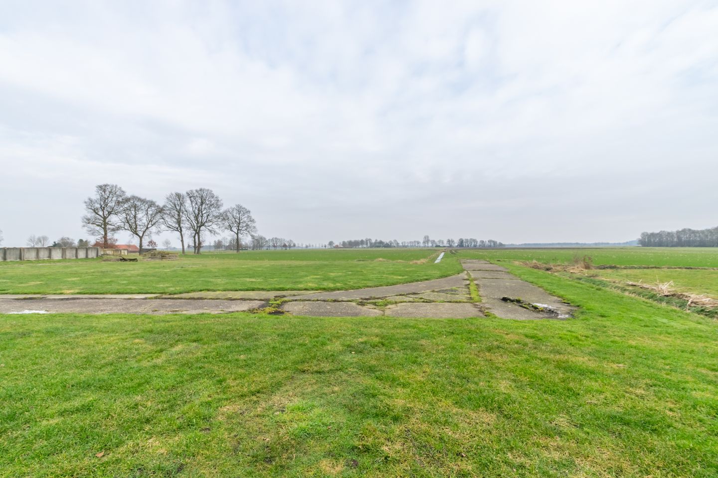 Photo 64 of Zuideinde 33